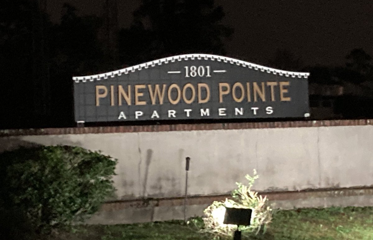 SHOOTING- Approx 1030pm last night @JSOPIO responded to Pinewood Pointe Apts where a man in his 20's was walking in the complex had been shot multiple times - @THEJFRD transported to the hospital where the man was pronounced deceased no word on any suspects yet @FCN2go