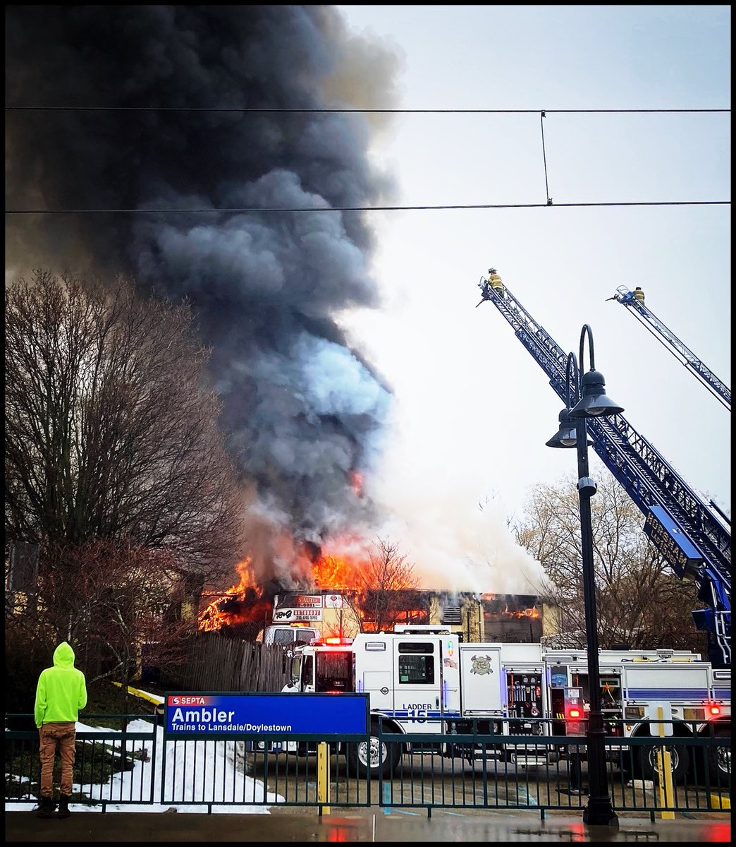 ⁦@CBSPhilly⁩ / Fire on Main Street, Ambler, Pennsylvania