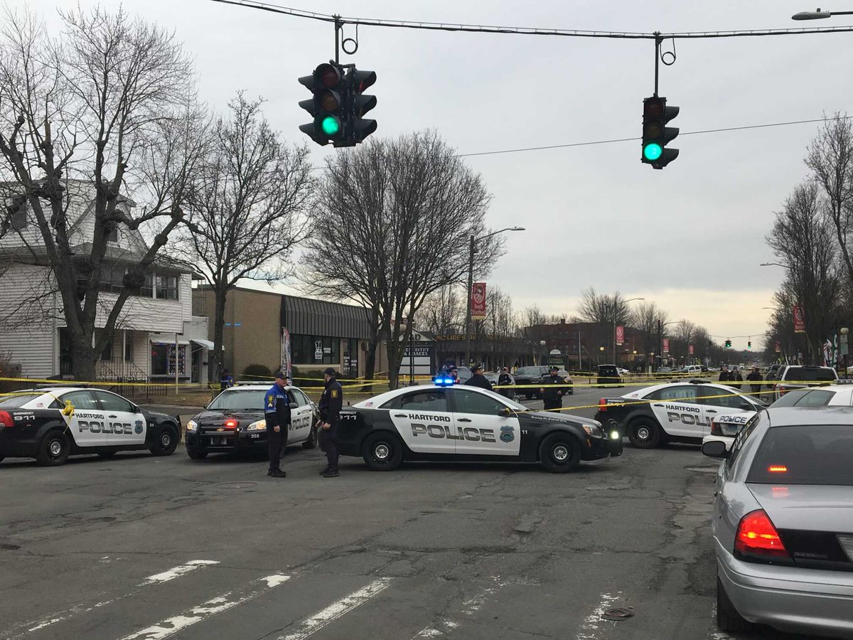 Hartford Police⁩ at shooting on the 300 block of Franklin Ave in the city's south side.