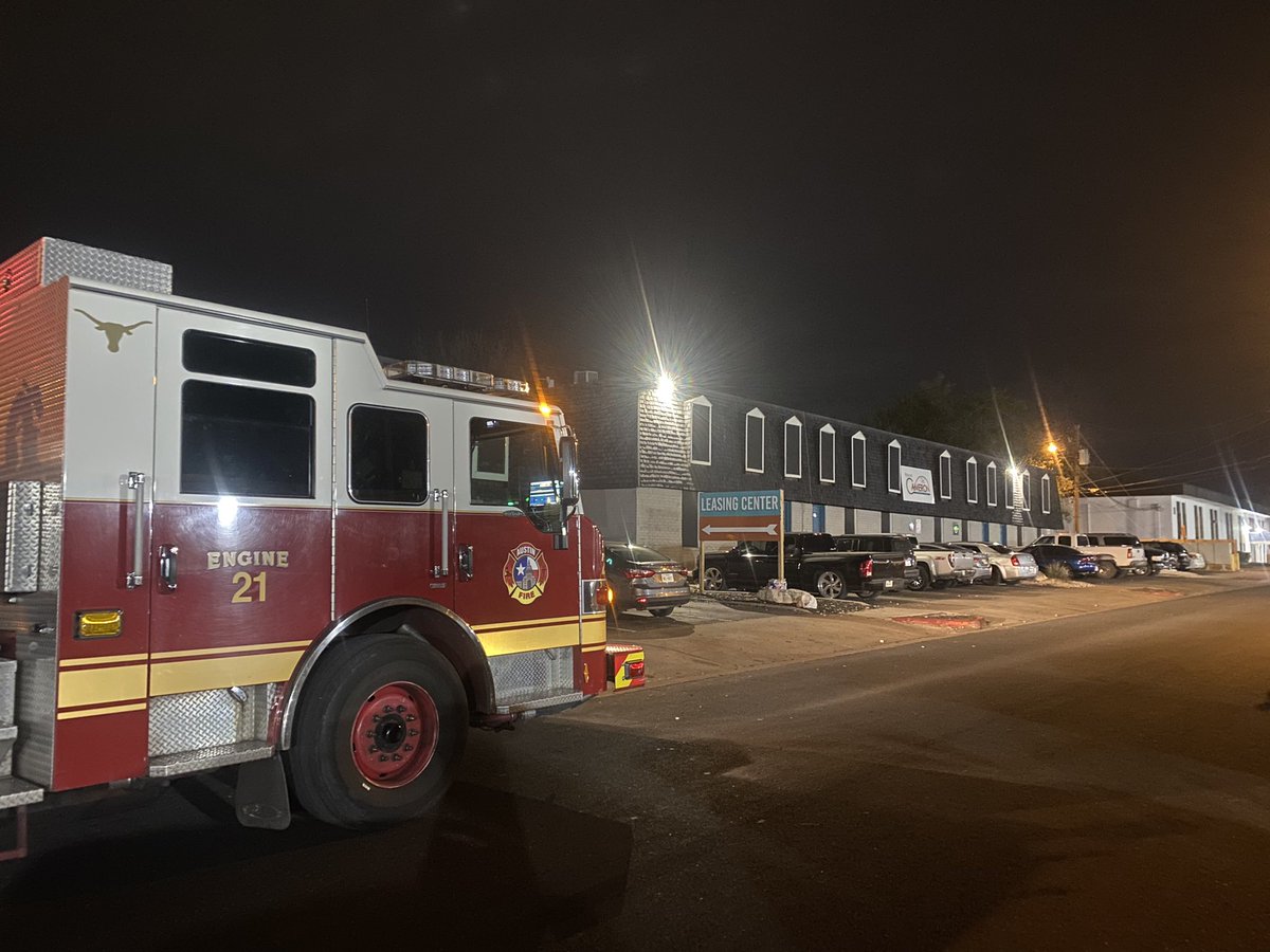 At the Rise at The Cameron apartments in Northeast Austin after an overnight fire.  @ATCEMS says 3 adults & 1 child were taken to the hospital. Multiple people were evaluated on scene.  4 units were directly impacted by the fire &amp; 20 total now can't be reoccupied