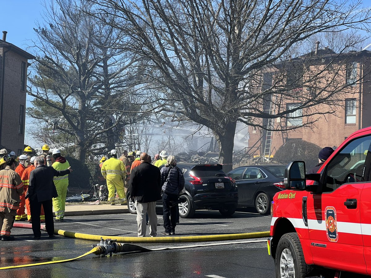 Fire fighters still dousing the collapsed building with water. @mcfrsPIO says 12 people have been injured, 5 critical. He clarified than when he says casualties he is referring to the critically injured