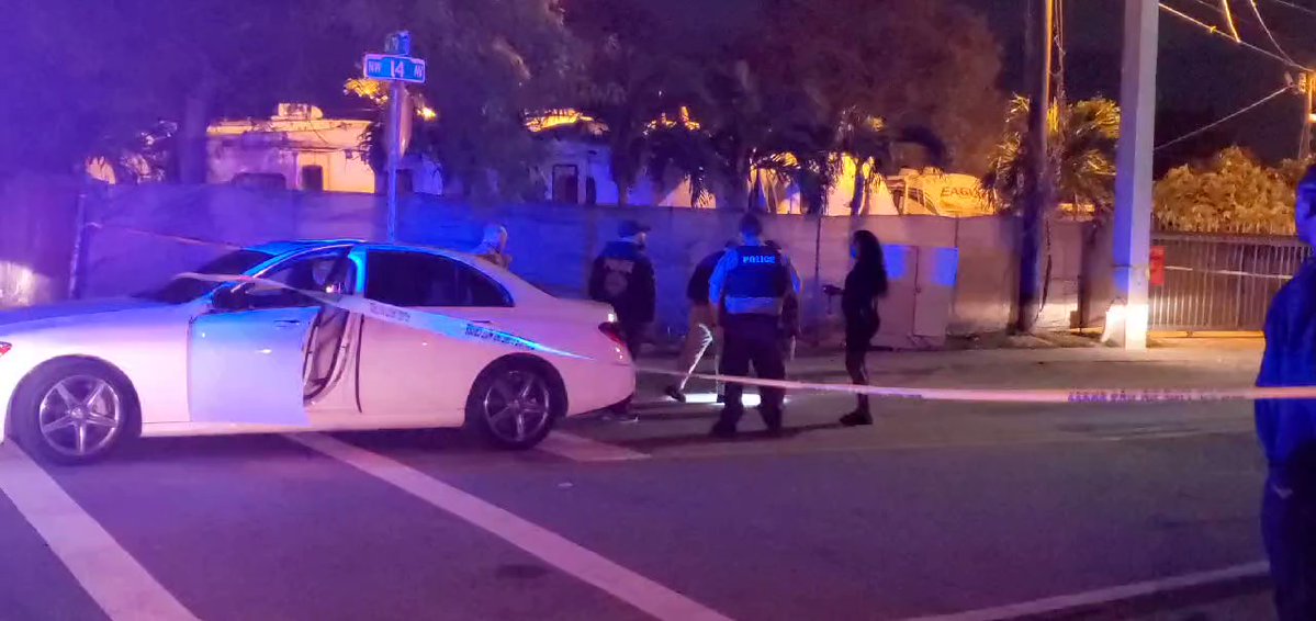 Miami-Dade Police are investigating a shooting that left 1 man injured. Officers responded to NW 77th st & 16th Ave in Northwest Miami-Dade Saturday night. A witness said that her friend was shot in the back. He was transported to Jackson Memorial Hospital