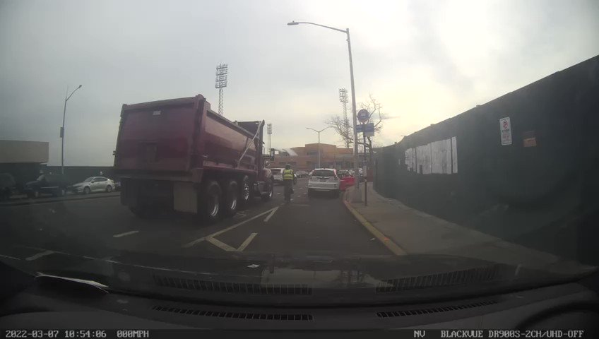 Staten Island: Hamilton Avenue & Richmond Terrace, 12 people were injured this morning when an @NYCTBus @MTA bus slammed into a dump truck in the confinesof the @NYPD120Pct. No serious injuries reported