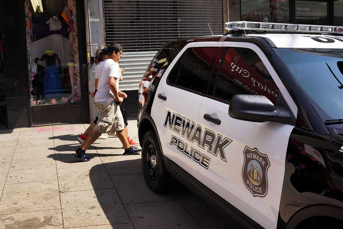 Man shot by Newark police, another in custody in 'suspicious' vehicle investigation