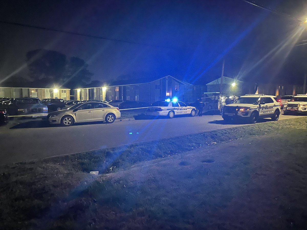 A man is fighting for his life in Newport News this morning.  @NewportNewsPD are investigating a shooting on Bellwood Rd, just off Jefferson Ave.  Police say someone shot a man while he was sitting in a car in the parking lot of an apartment complex