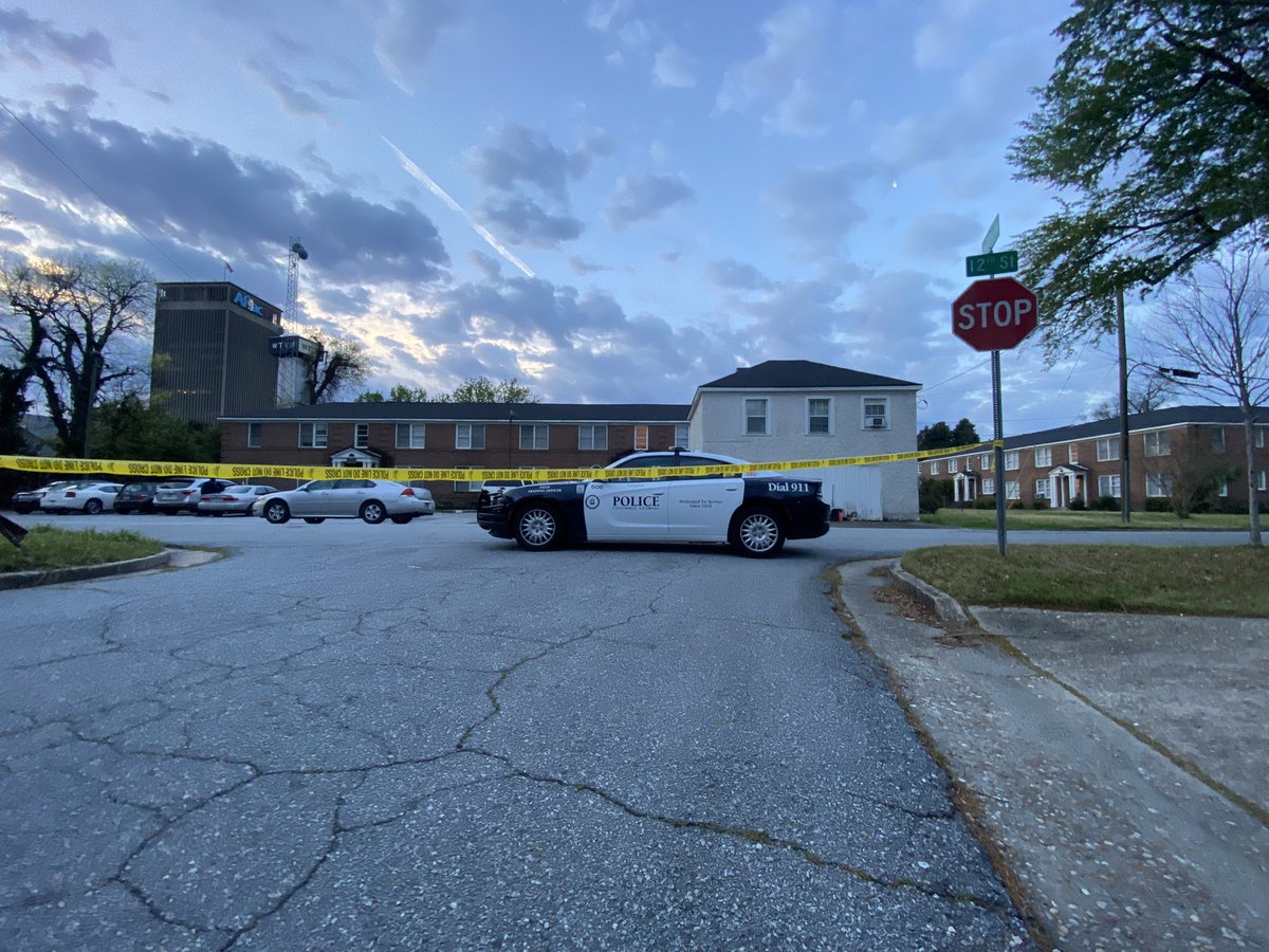 Standoff underway on 12th street at Owsley Avenue in Columbus