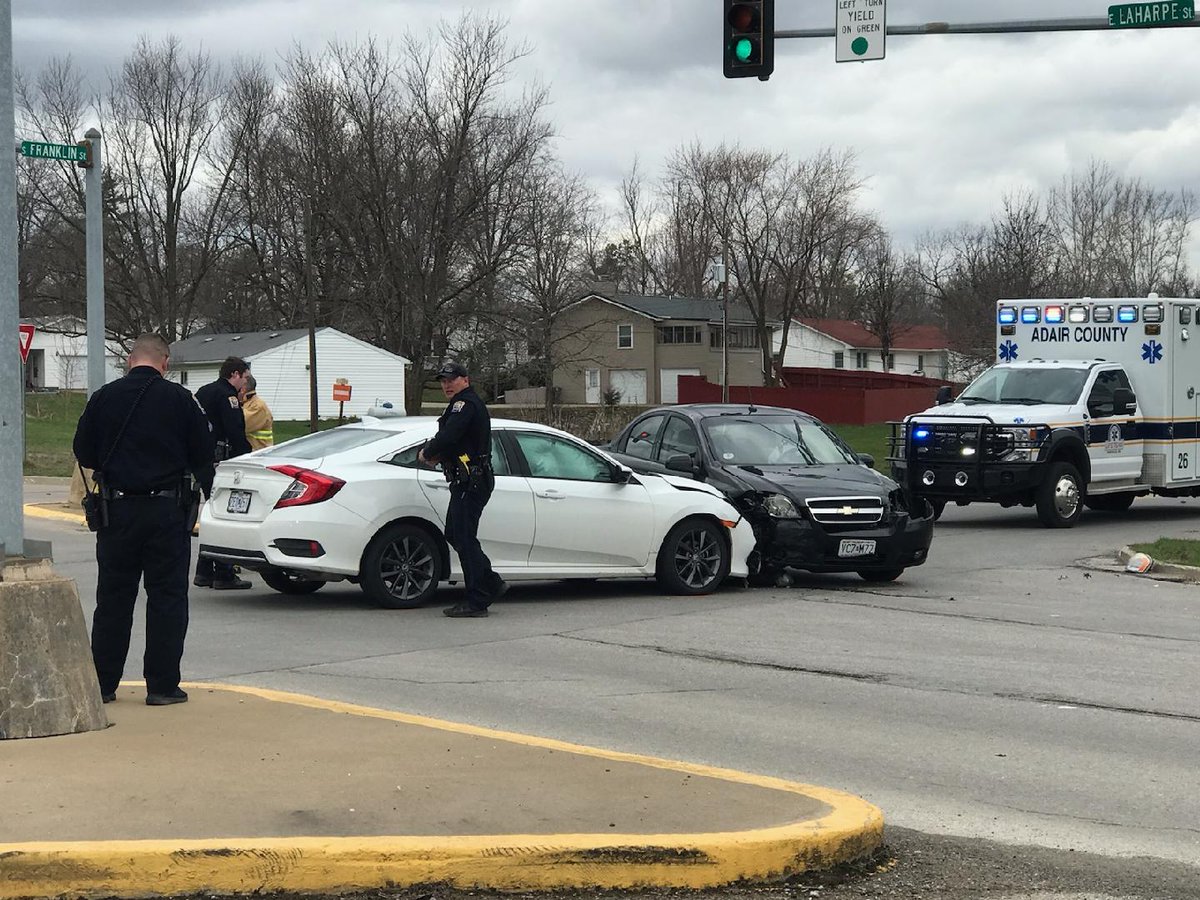 Emergency crews are on the scene of a two-vehicle crash in Kirksville at the intersection of La Harpe and Franklin Street. Please use caution if traveling in that direction