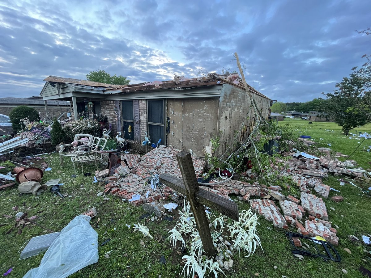 (Eutaw, AL)  Daylight photos of 3 heavily damaged homes on Levi Morrow Senior Court.  Possible tornado passed through around 9:30 Wednesday night.