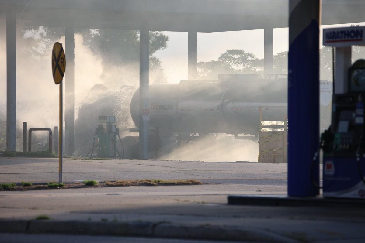 A tanker truck carrying Nitric acid caught fire at an abandoned gas station in Century. No one was hurt. This happening on Highway 29 & hwy 4. Surrounding businesses were evacuated as a precaution. That order was lifted