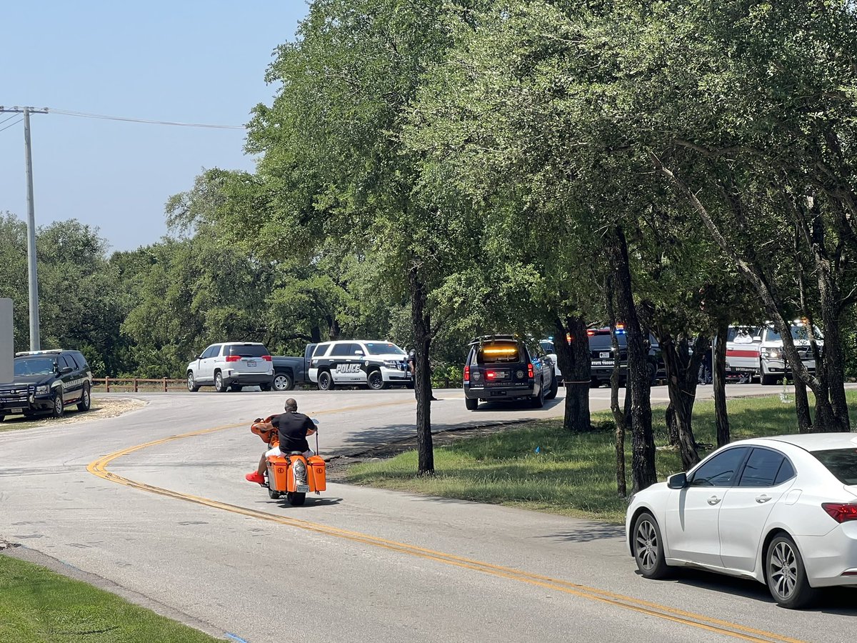 Is at Old Settlers Boulevard and Sam Bass Road responding to an individual shooting at police. Those in the area should stay away until police say otherwise