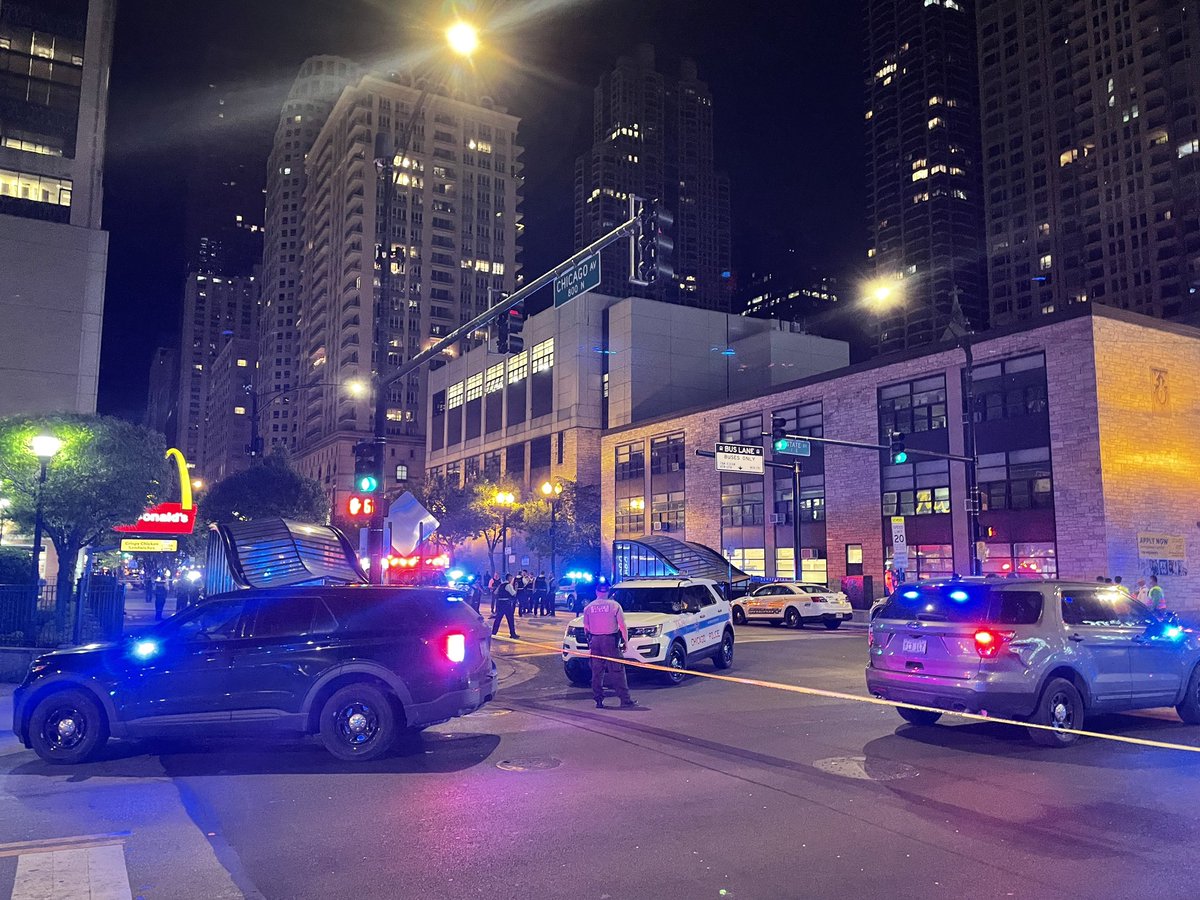 Chicago police are on scene for multiple people shot (possibly 6) at State and Chicago.