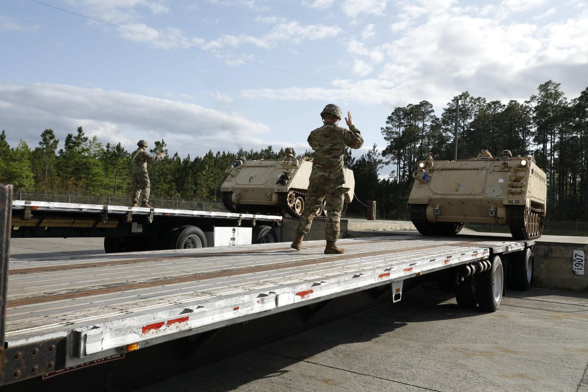 At Fort Stewart, Ga., @USArmy soldiers assigned to @3rd_Infantry load M113 armored personnel carriers heading to Europe to support military assistance to  Ukraine