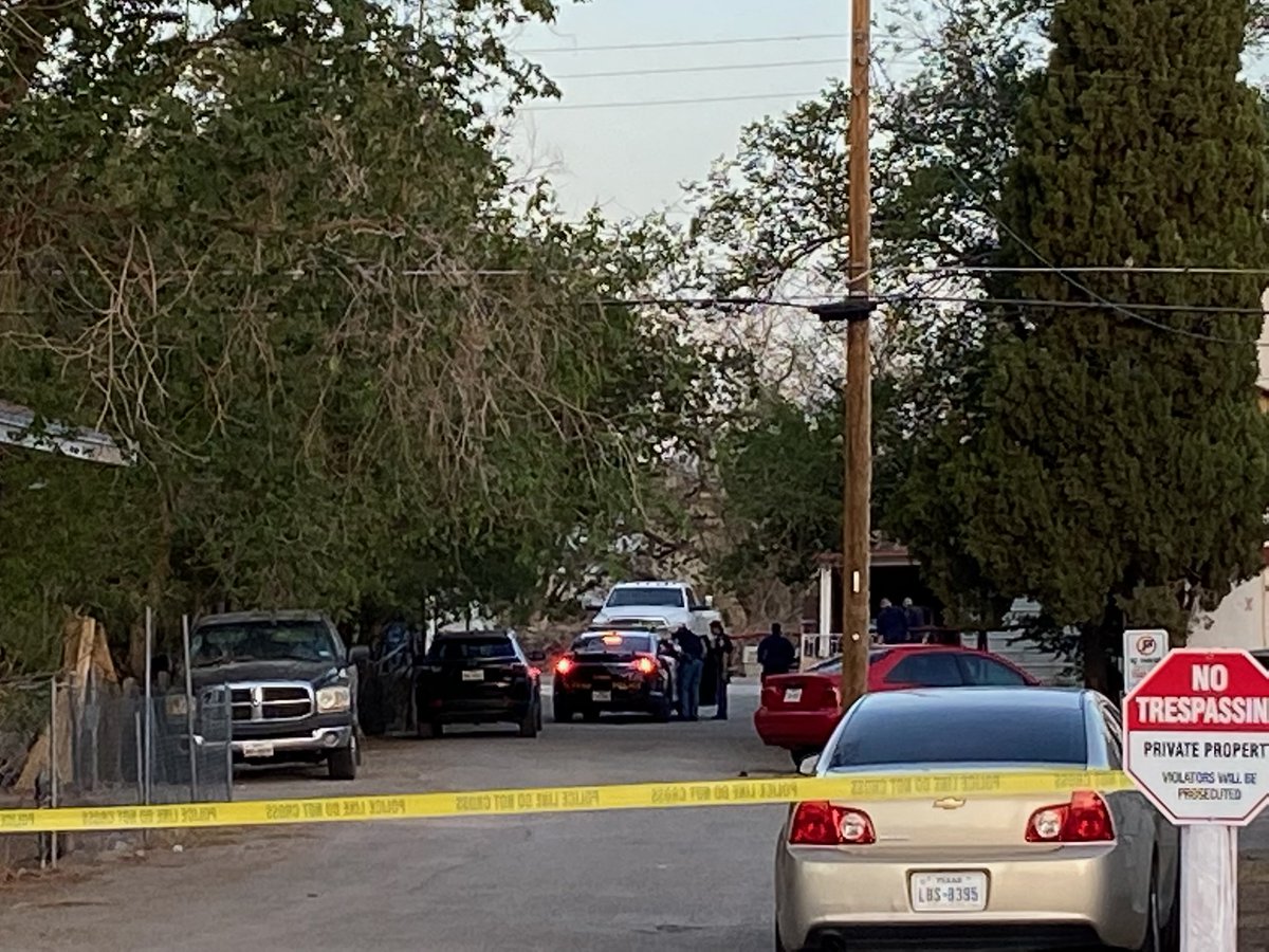 El Paso police investigate the city's latest murder at a home in south-central.