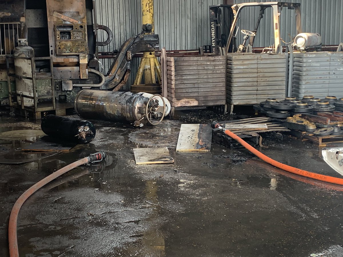 The warehouse fire @ 6828 Lindbergh has been contained. Crews arrived on scene & found 3 propane tanks on fire. Crews quickly contained &amp; extinguished the fire. Crews are on scene monitoring cooling and assessing re-ignition potential. No injuries reported. Avoid area