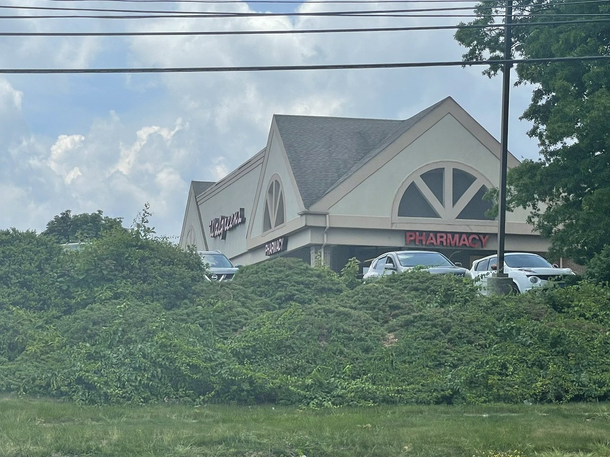 STRATFORD: Police are investigating a shooting at the Walgreens on Barnum Ave that happened in the middle of the day Sunday. They're calling it targeted and say the public is not in danger. Two people were shot and expected to be ok.