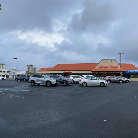 Police said a 41-year-old man and a male suspect were involved in a verbal argument. Attempted murder case opened after shooting at Moiliili parking lot Honolulu police have opened a second-degree attempted murder investigation in connection with an alleged shooting at a store