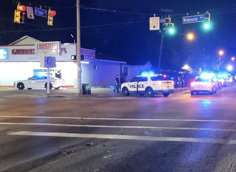 Police chase ends at Winbourne Ave. and Foster Dr. in Baton Rouge.