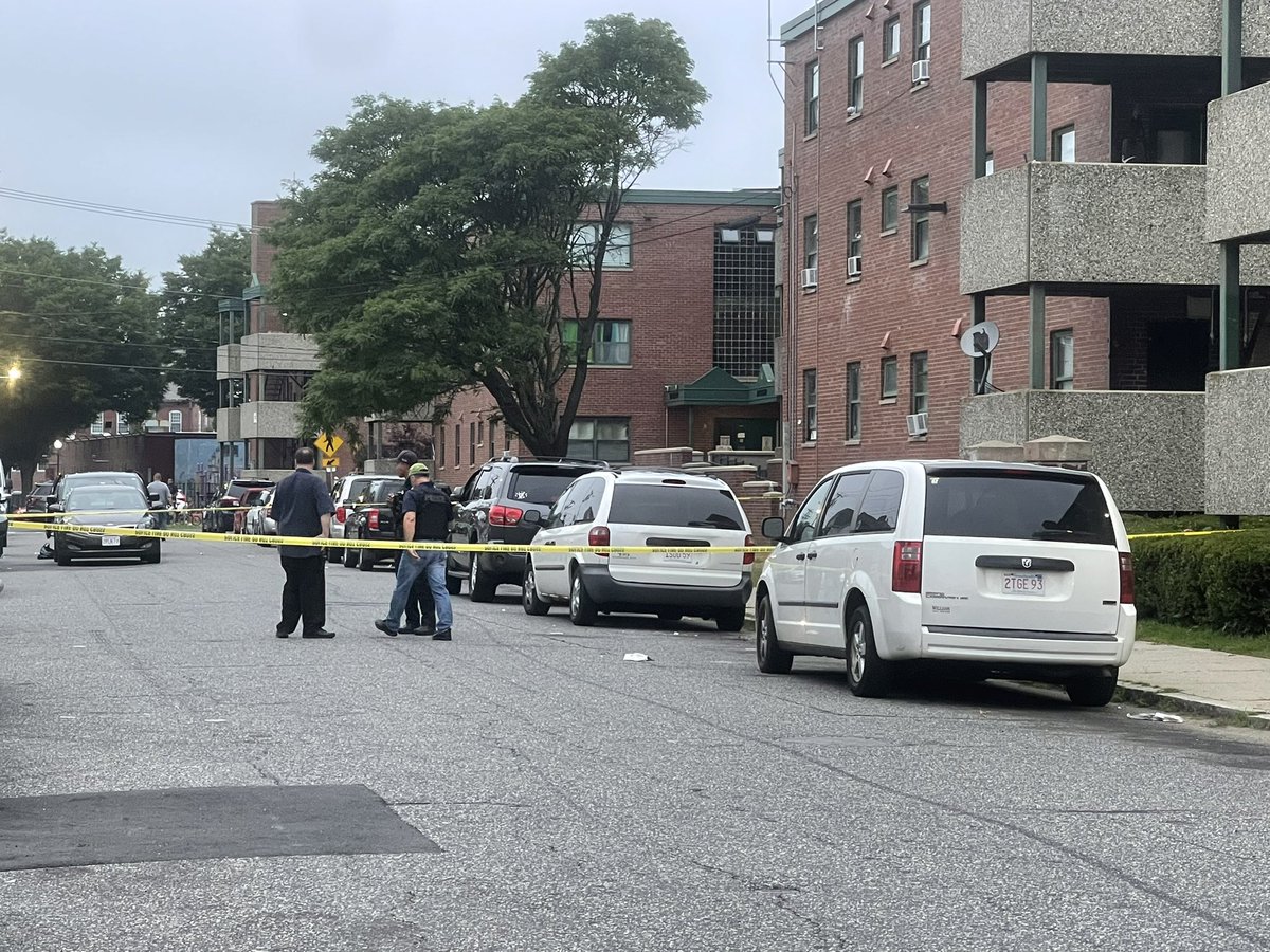 Police investigating a shooting in Holyoke that happened early Monday morning.   According to police, one person was shot just after 2 am in the area of 24 North Summer Street.