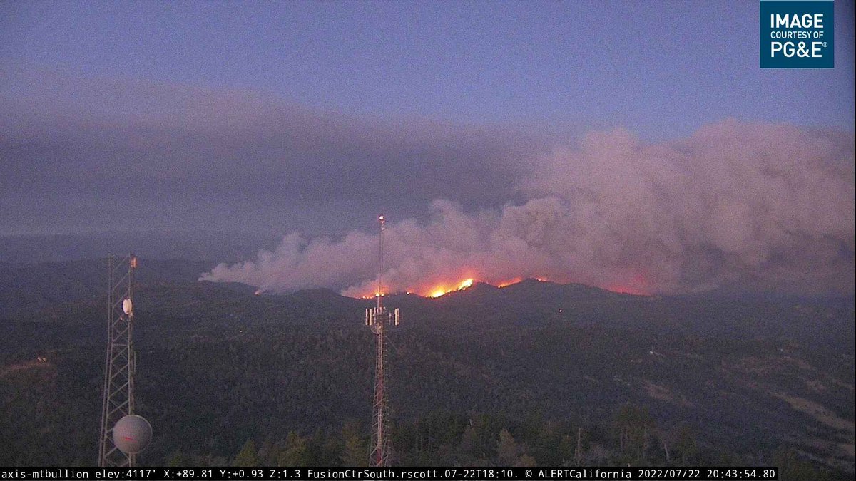 OakFire (Midpines, Mariposa Co) - All tankers off the fire for the night. AA is departing, reported that the heel of the fire is well established again & the right flank/shoulder will be the most problematic tonight, do have spots across that side - that is the western side