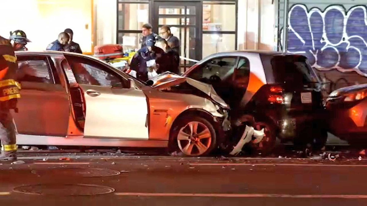 2 dead, 3 critically injured in head-on crash in Inwood