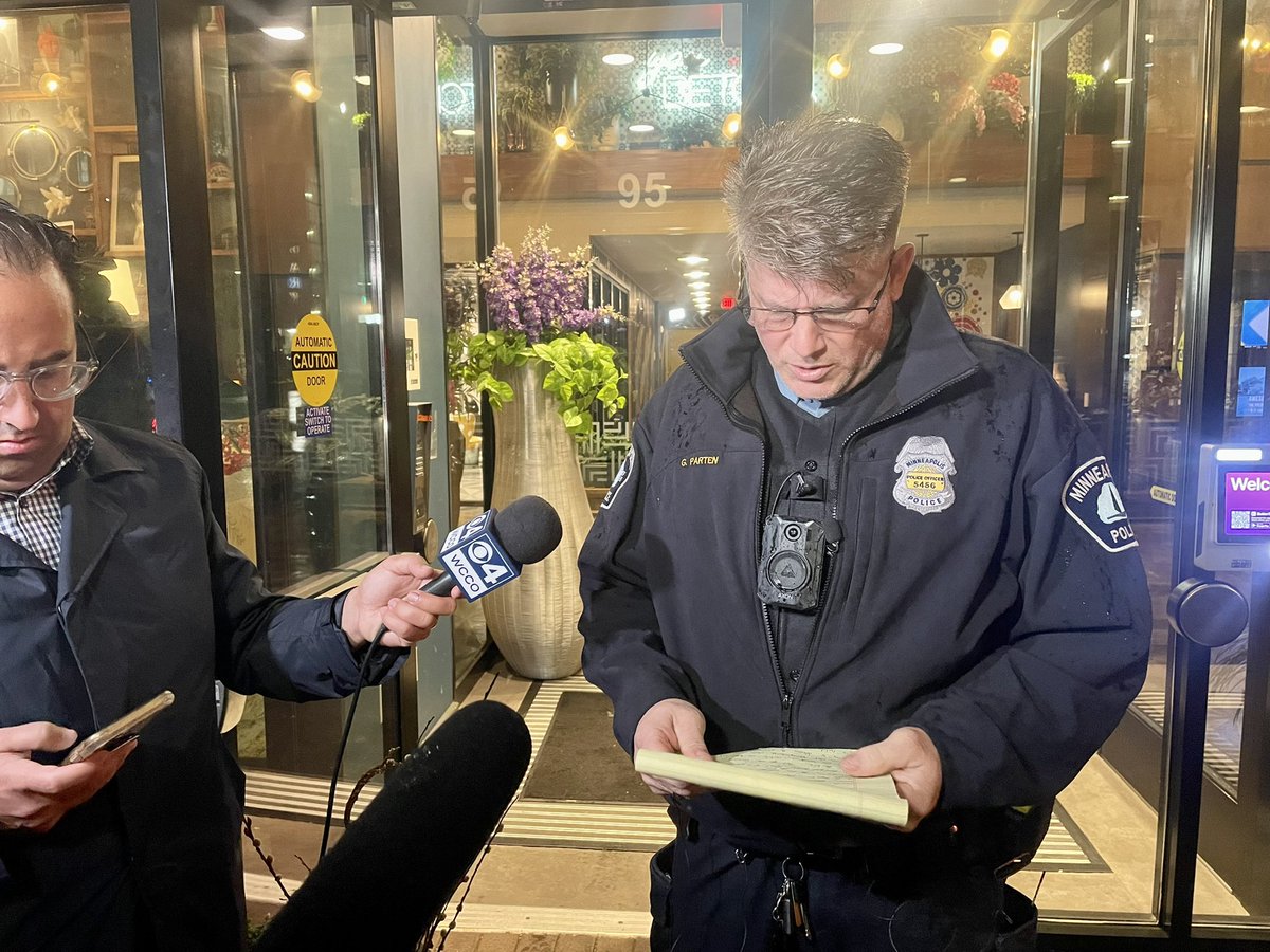 @MinneapolisPD telling us one man is in custody following the city's 56th homicide, Sunday Night. Police are trying to determine the relationship between the two individuals involved. Police confirm they recovered a weapon from the rooftop of nearby WCCO-TV @KARE11