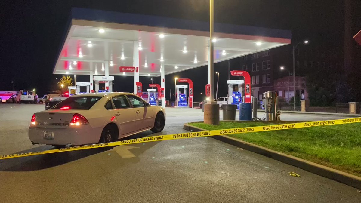 Shooting call at the north city LOU Mobil Mart.       Police were investigating in front of Package Liquors