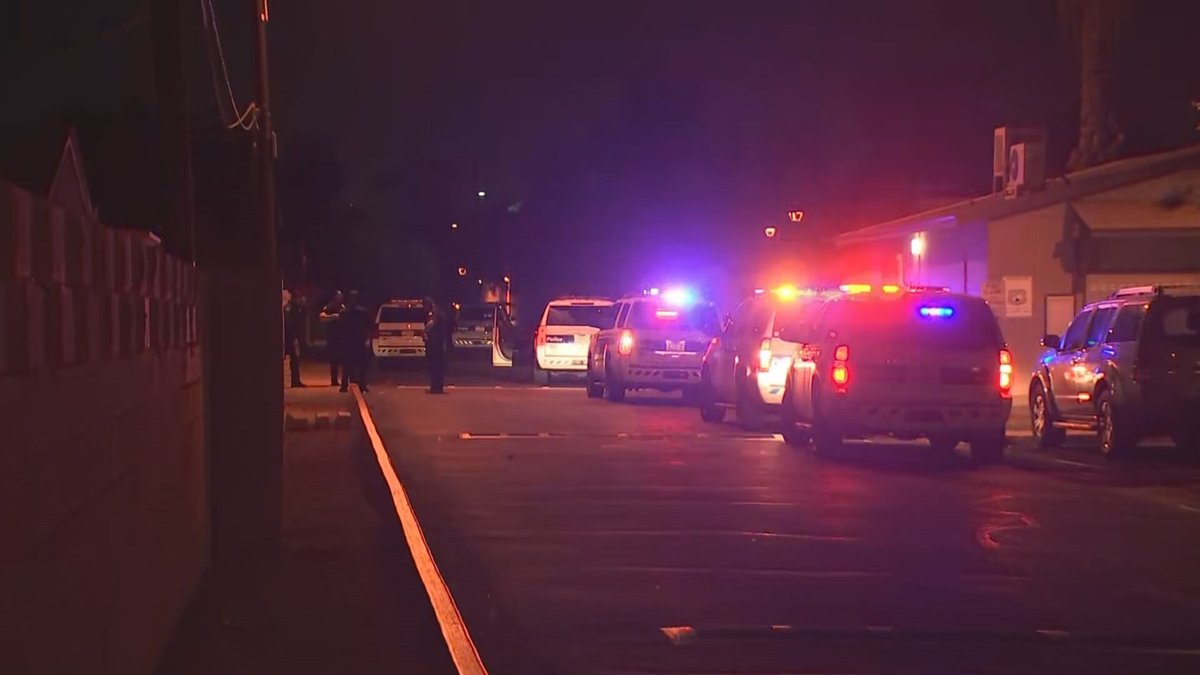 Police searching for suspect after shooting in Phoenix