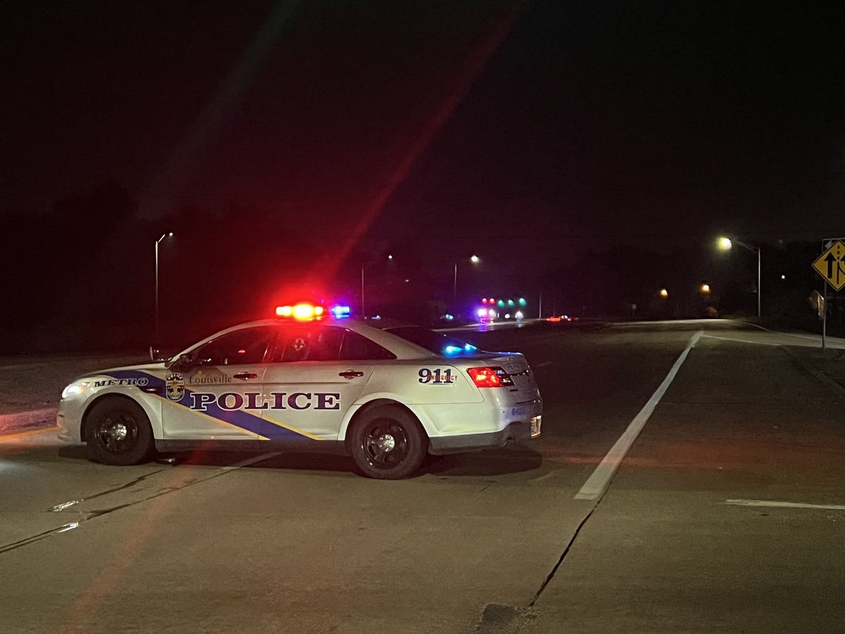 One man is a dead after a hit-and-run on Outer Loop & Minor Lane that happened around 3 a.m. A spokesperson with @LMPD says they are searching for a woman who ran away on foot after crashing into the motorcyclist, It appears she took an opposing left hand turn