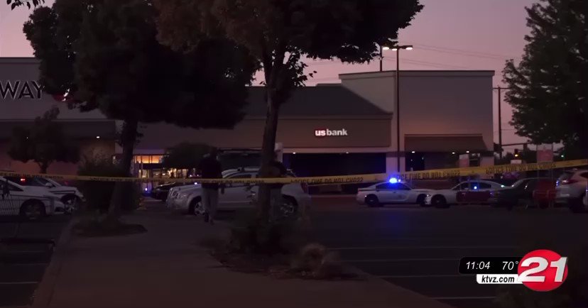 Police confirm 3 dead, 'more injured' following random attack at shopping center in Bend, Oregon; Scene still being processed