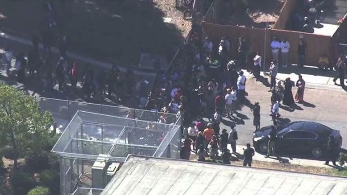 Oakland school shooting at middle school injures student, 12-year-old suspect in custody, police say