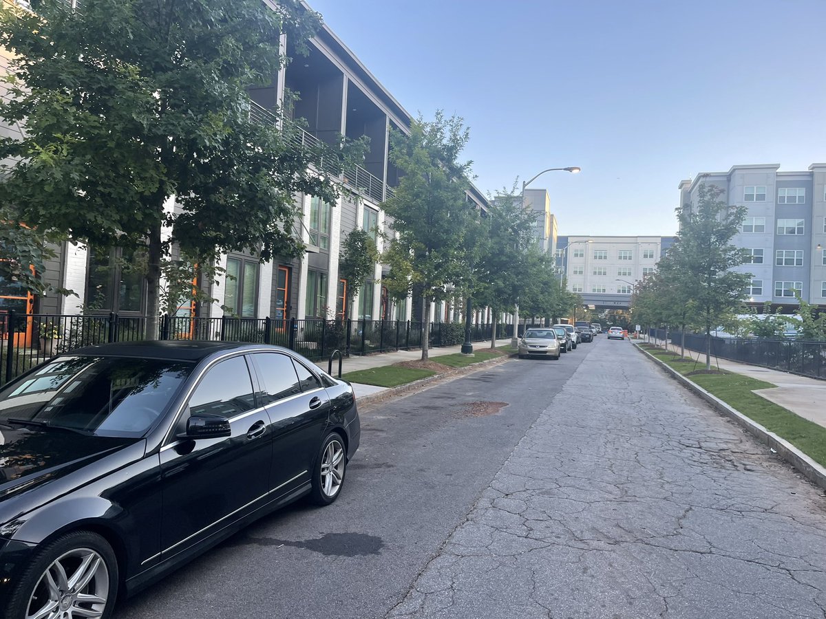 A security guard was just shot here on the side street a few blocks away from the Atlanta Medical Center where he's now being treated for a gun shot wound to his leg. PD says he saw 3 men trying to break into cars in this area when one of the persons shot him.