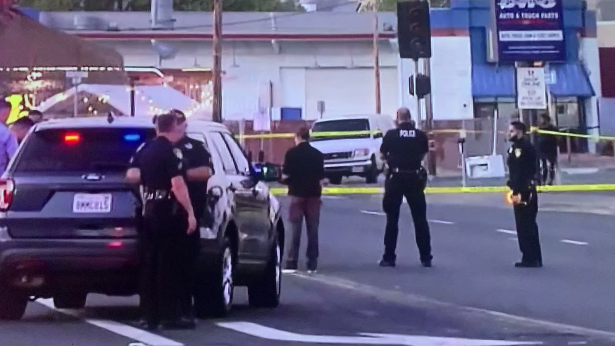 Multiple bullet holes. One victim unresponsive. @VallejoFireDept was first to come across bullet-riddled Infiniti near Sonoma & Nebraska in which 23yo man was found fatally shot. @VallejoPd investigating