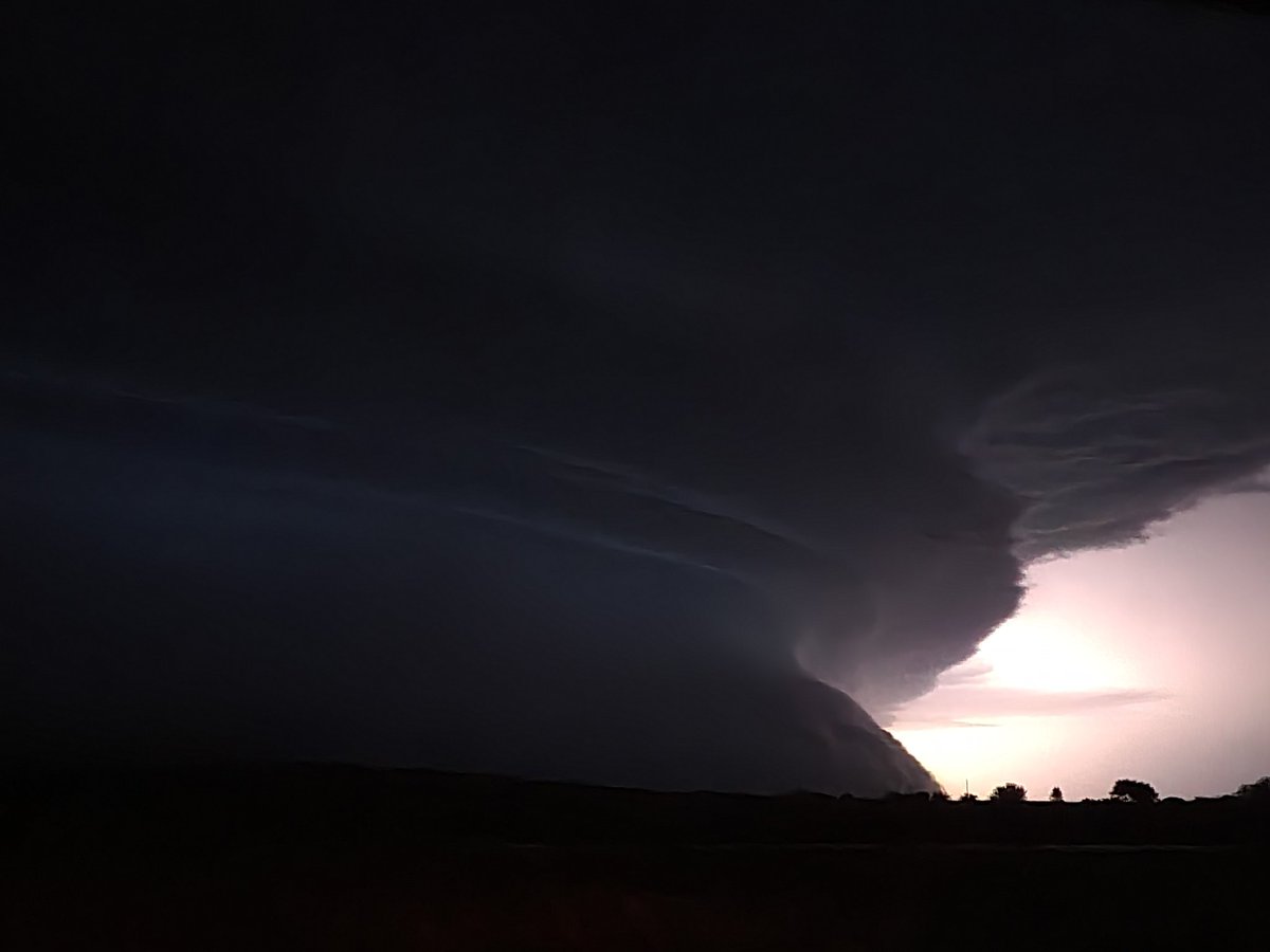 Shelf structure near Richfield IL