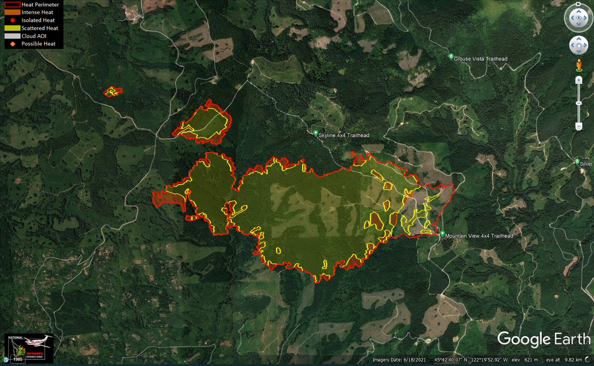 NakiaCreekFire in Clark Co, WA: It got mapped at 1,796 acres just before 7pm, +231 acres today. Both of the spot fires grew slightly, as did the far west end of main fire. No real advancement towards the structures off NE 94th St. Red = intense heat, yellow = scattered heat