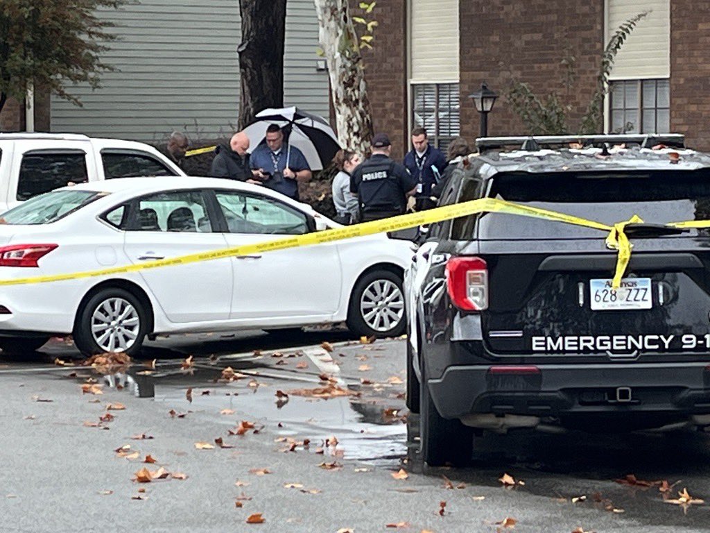 Little Rock police are investigating a homicide in West Little Rock. The shooting happened at Westside Creek Apartments this morning. There are at least 17 shots fired, and someone who heard it said it sounded like a semi-automatic weapon