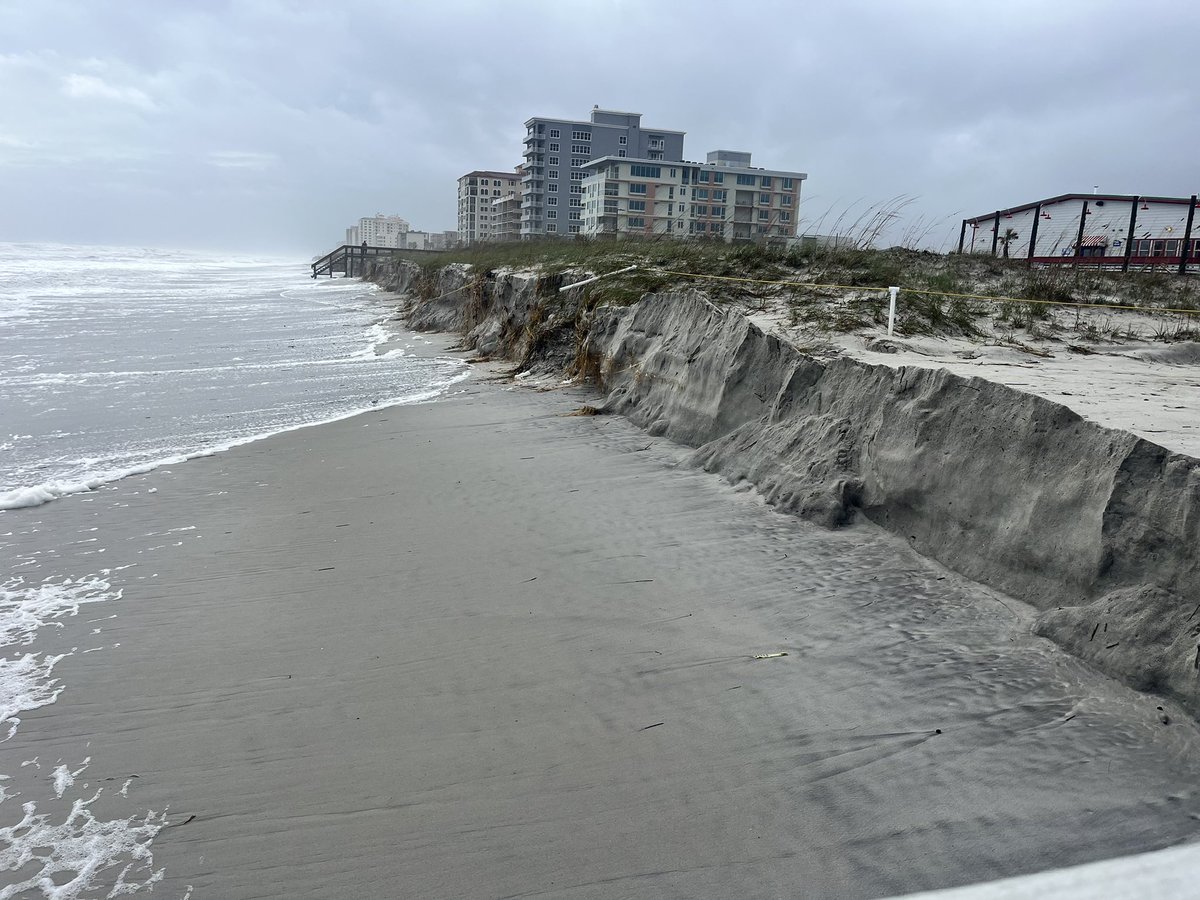 Better look at the dune erosion by Nicole. This is Jacksonville Beach. However, the berm held & did it's job in this area and kept water away from the roads. Expect lots of debris in the water in the following days.