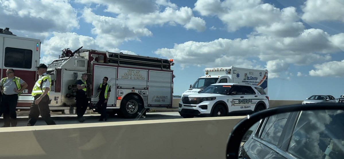 @FHPSWFL is investigating a deadly crash on the MidPoint Bridge going eastbound. It appears three cars are involved. Drivers stuck on the bridge are turning around and being diverted to the Del Prado on-ramp. This is causing major back-ups in the area.