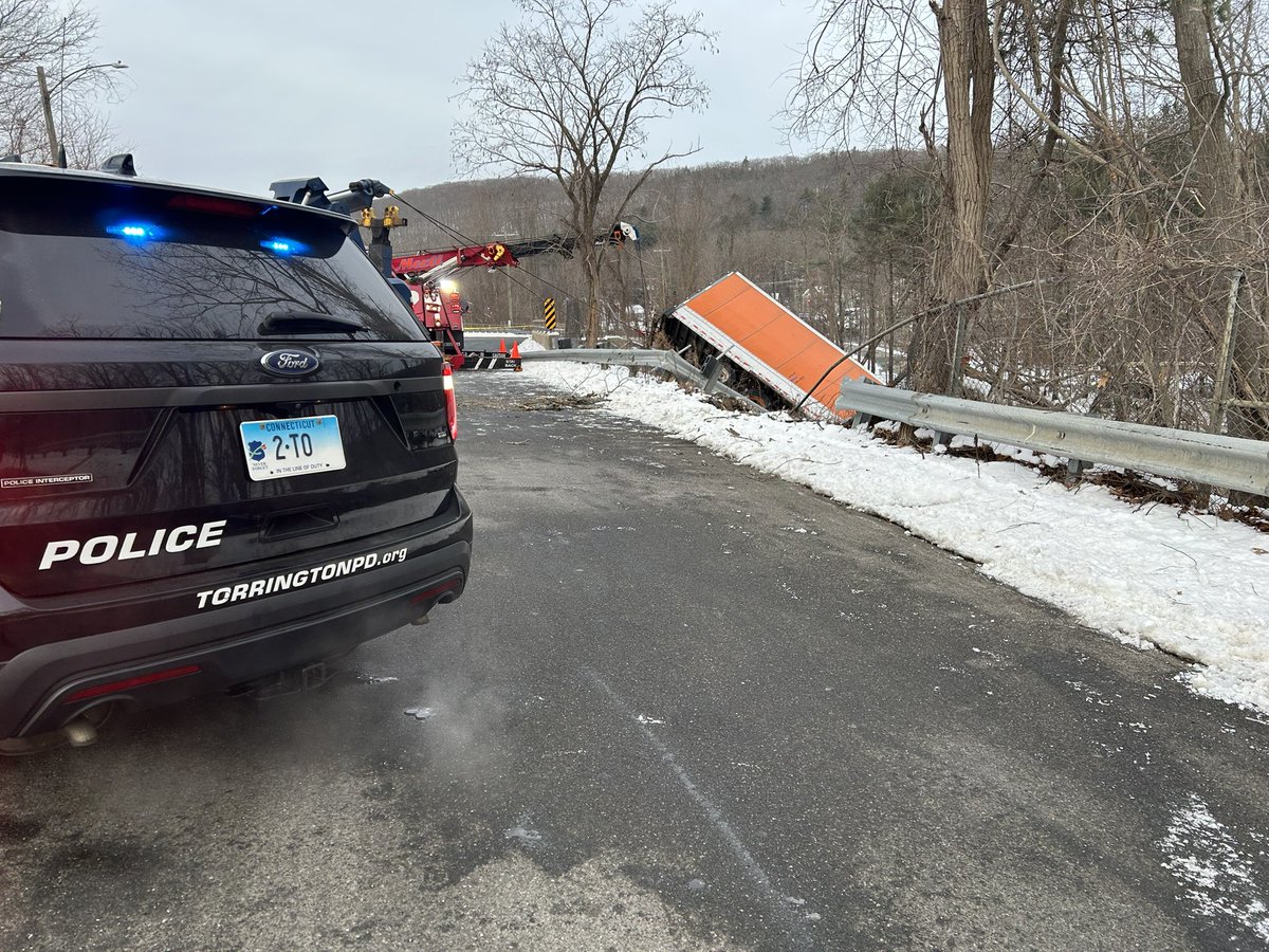 Crews have been on scene in Torrington since 5a responding to a crash involving a tractor trailer.  It appears the truck slid off the Greenwoods Road overpass onto Route 8 below it.