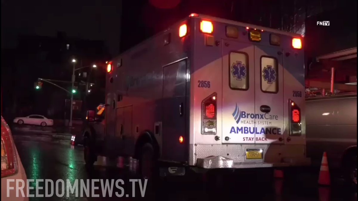 Double shooting near Osborne Pl & W Burnside Ave in University Heights, Bronx. A 32-year-old male pronounced dead at St Barnabas Hospital after shot in the head and a wounded 27-yr-old man who is expected to survive. No arrests at this time.