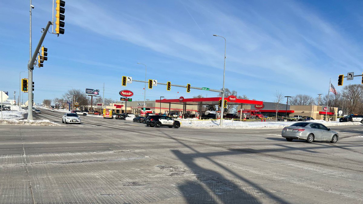 Police officers are responding to a scene in northern Sioux Falls Tuesday afternoon