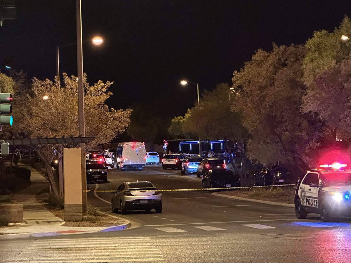 @LVMPD is investigating an officer involved shooting in Summerlin, at the intersection of Banburry Cross & Anasazi.   This is the second officer involved shooting of the day. We are waiting for a briefing from officers