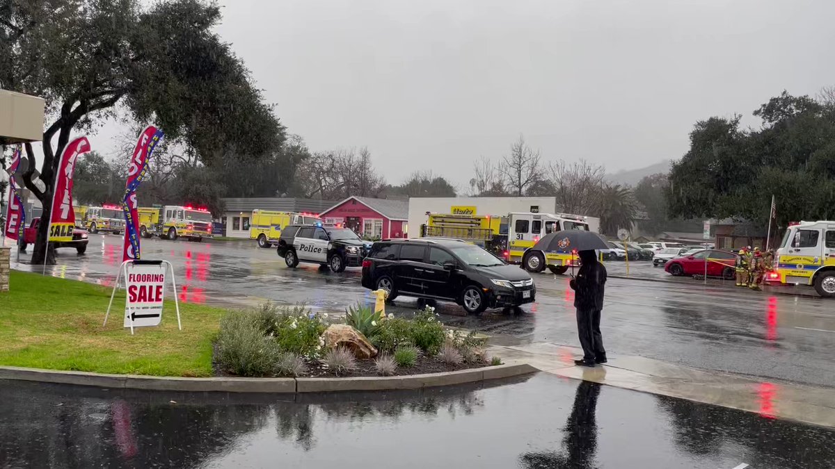 Scores of firefighters on scene on Thousand Oaks Blvd responding to fire at TO Meat Locker, one of the city's oldest restaurants. Doesn't look good: firefighters have cut a hole in the roof above.