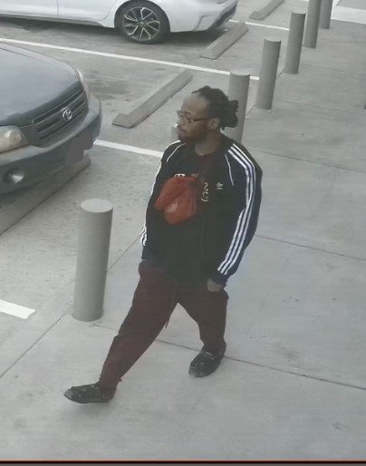 Houston Police:: Homicide detectives want to speak to this man below who may have information in this fatal shooting.  The male, who is not charged, was in the area at the time of the shooting.