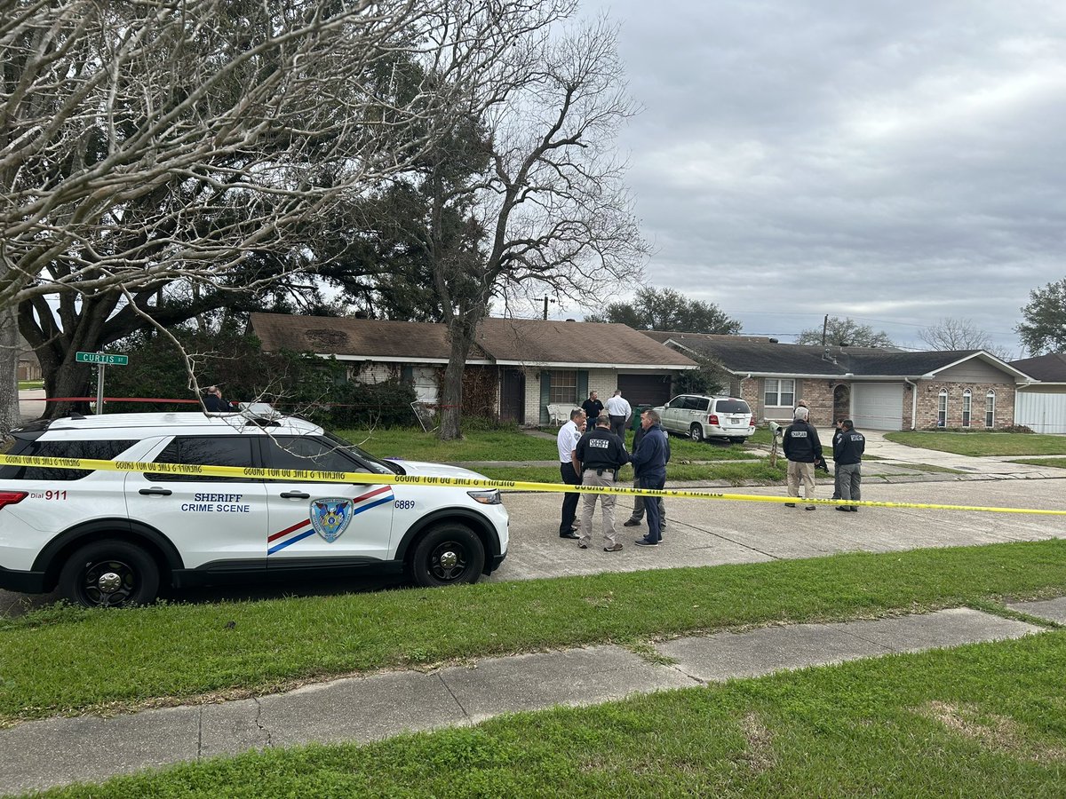 JPSO currently working on a shooting investigation involving multiple victims on the 1100 block of Curtis Street in Harvey