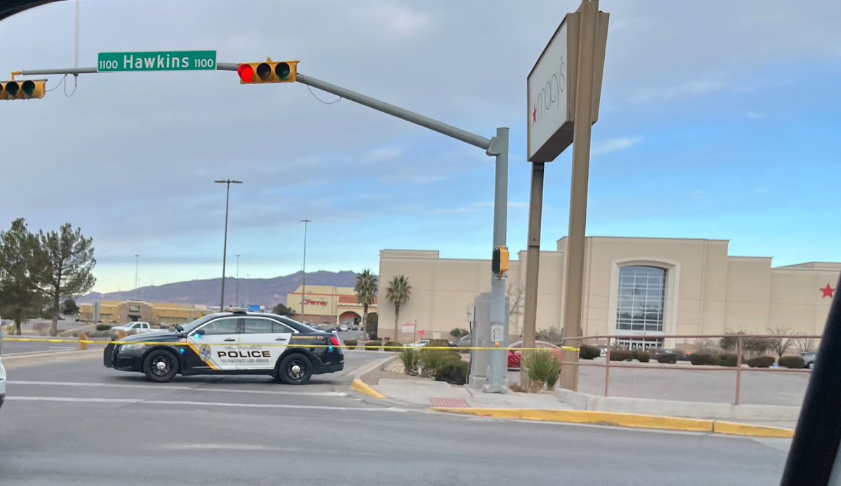 @EPPOLICE are still investigating the deadly shooting at Cielo Vista Mall. Expect the mall to stay closed as the investigation continues.  If you have cars,belongings, etc. at the mall, police said they will stay there until investigation is concluded