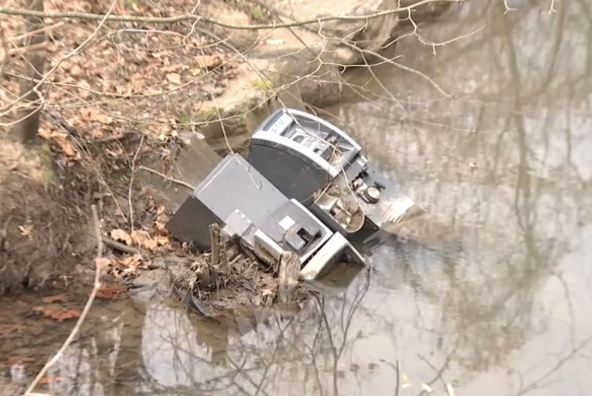 DC Police & FBI now investigating as many as 20 ATM machines discarded in Watts Branch Creek in North East DC