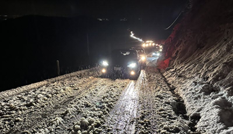 At least 100 vehicles have stalled along Patterson Pass Road into the Tri-Valley because of snowy conditions, authorities say