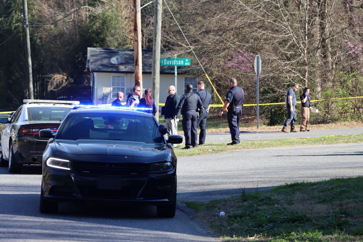 Police are investigating a shooting in the 800 block of E. Davidson Avenue near N. Avon Street in Gastonia. One person has been taken to the hospital with serious injuries