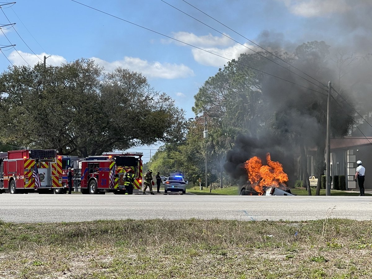 At this hour @FlaglerSheriff looking for suspects who bailed from pickup, reportedly stolen, and took off on foot. Pickup crashed into ditch, US 1 & Hargrove Grade &amp; caught fire. Fire out now but situation still unfolding.