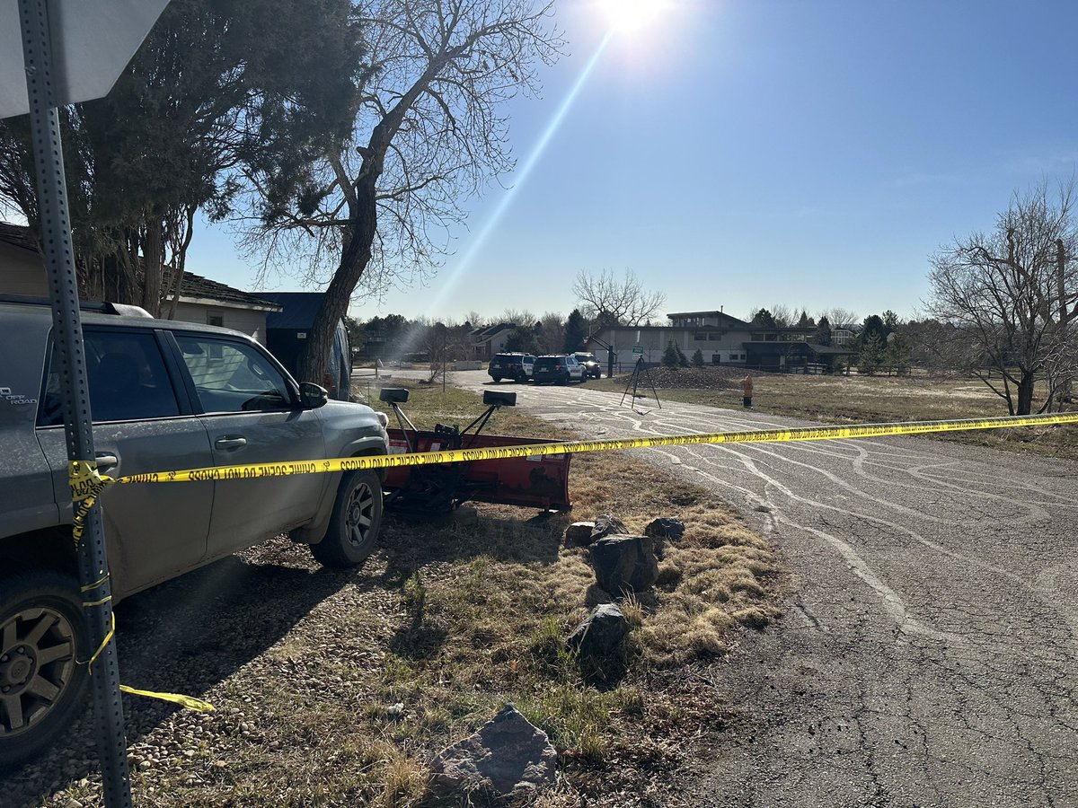 Tan Lincoln Navigator has heavy passenger side damage. Suspect is a white or Hispanic male. Suspect vehicle was last seen traveling north on Chase toward Grant Ranch. Deputies still searching the area. CIRT will be investigating the officer involved shooting